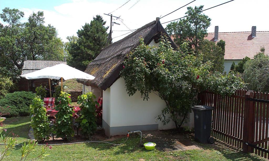 Country House Balaton Paloznak Exterior foto